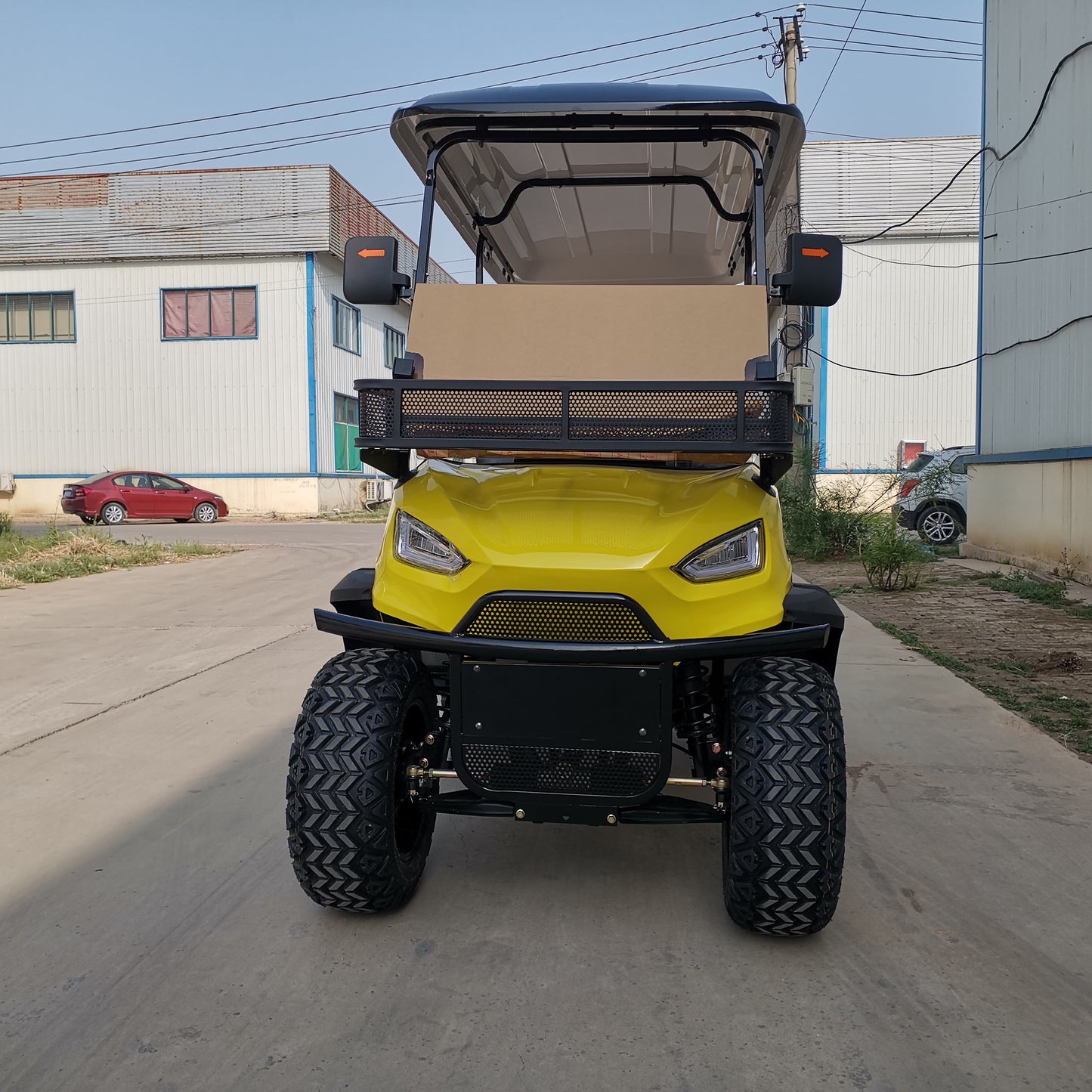 Type B 4-seater golf cart, stylish appearance, super long lithium batt.